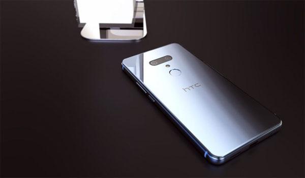 HTC U12 Plus sẽ được tung ra với 4 màu sắc, có bản trong suốt