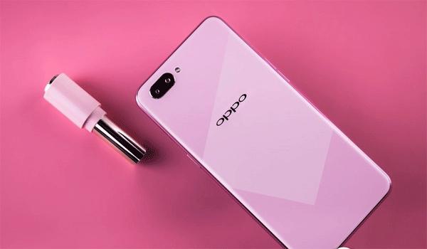 OPPO A5 với màn hình tai thỏ 6.2 inch và camera kép ra mắt