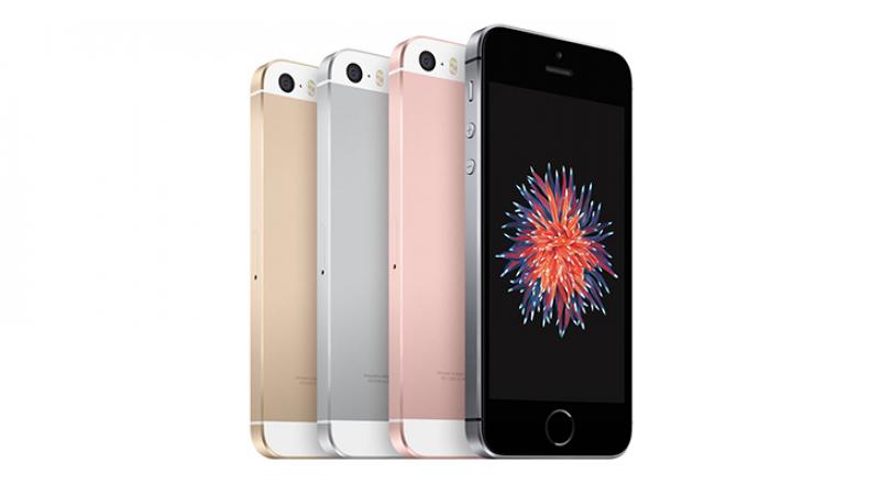 Thay mặt kính iPhone SE uy tín giá rẻ