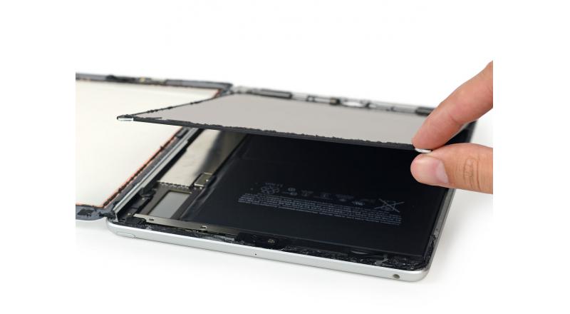 Thay mặt kính iPad 4