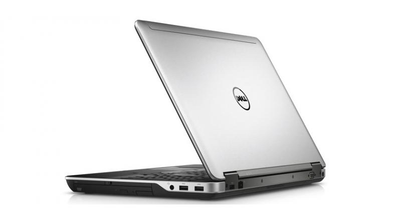 Dell Precision M2800 i7-4810MQ/ RAM 8GB/ SSD 128GB+ HDD 500GB/ AMD W4710M
